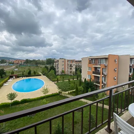 Διαμέρισμα Fort Club Orchid 240a Studio